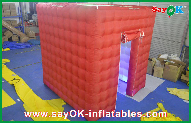 Inflatable Cube Tent Red 2 Door Inflatable Photo Booth With Top Opening Amusement Park Use