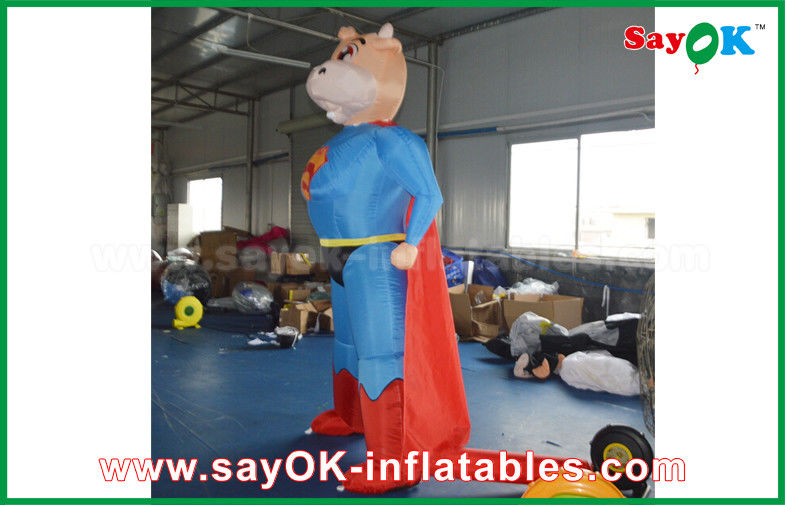 Inflatable Advertising Balloons Blue / Red Inflatable Superman Cow Customized Animal Character Inflatable Model